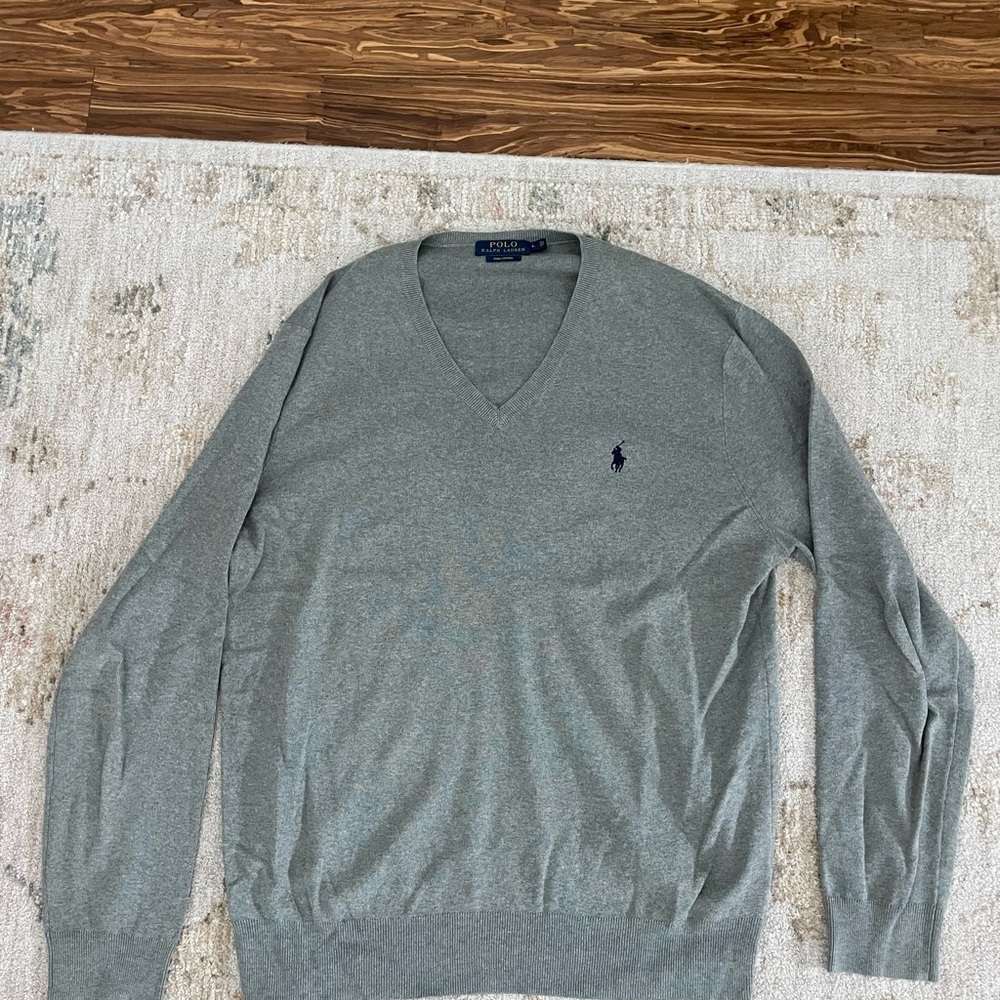 Polo L grey sweater